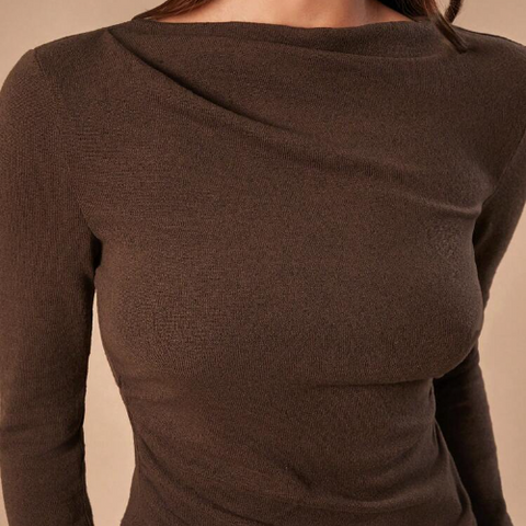 Women's Solid Color Minimalist Elegant Daily Wear Long-Sleeved Slim-Fit T-Shirt