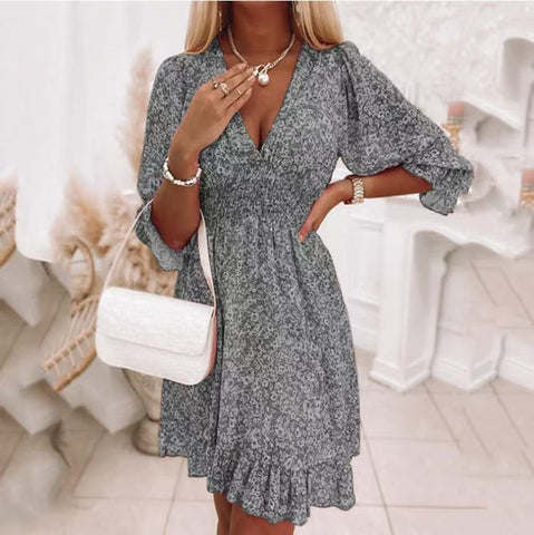 2026 New Arrival: Mid-Length Bohemian Floral Print Dress — Short Sleeve, Pullover Style with Cinched Waist