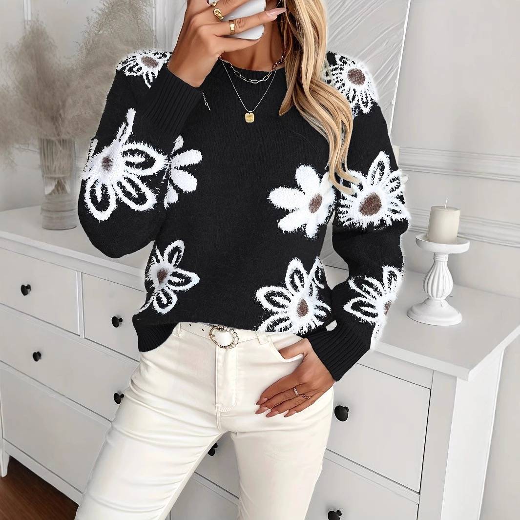 Elegant floral knitted sweater – stylish and relaxed