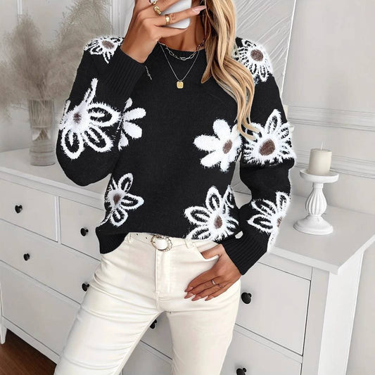 Elegant floral knitted sweater – stylish and relaxed
