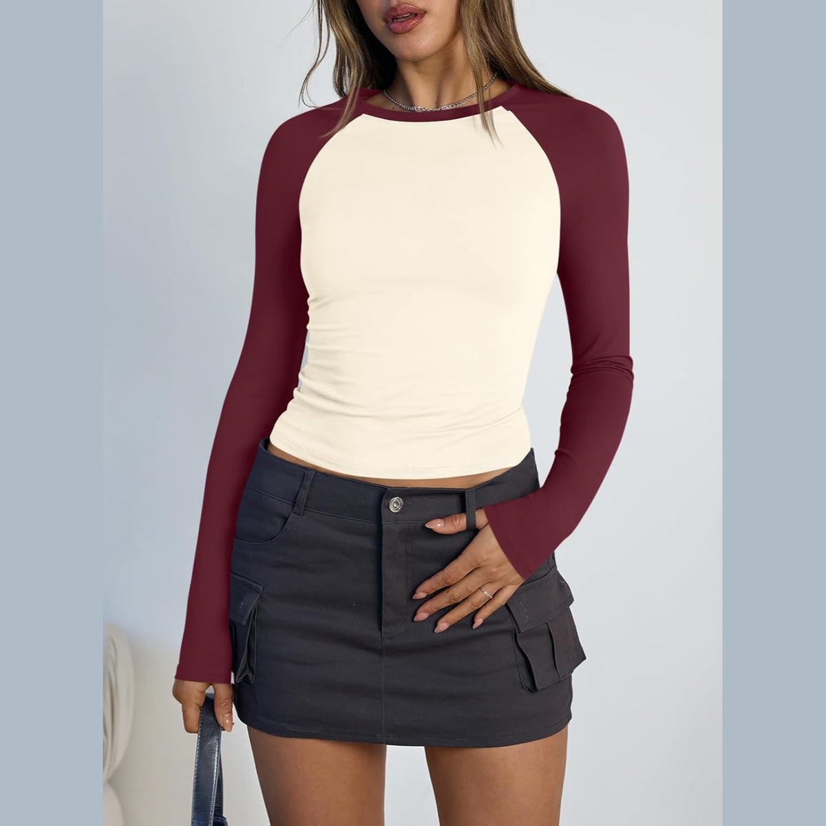Women's Long Sleeve Shirts Slim Fit Stretchy Color Block Slightly Cropped Tops