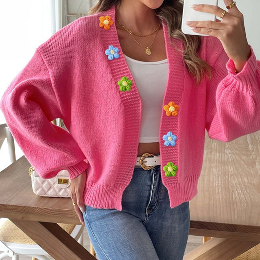 Stylish blouse for dates, ideal gift for her; fits fashion-focused ladies