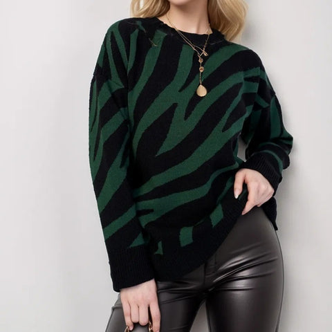 Women's Elegant Zebra Stripe Pullover: Soft round-neck,